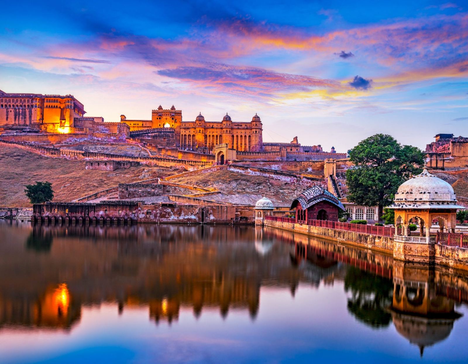 From Tigers to the Taj Mahal: India’s Regal Golden Triangle & All-Inclusive Celebrity Voyage 2027