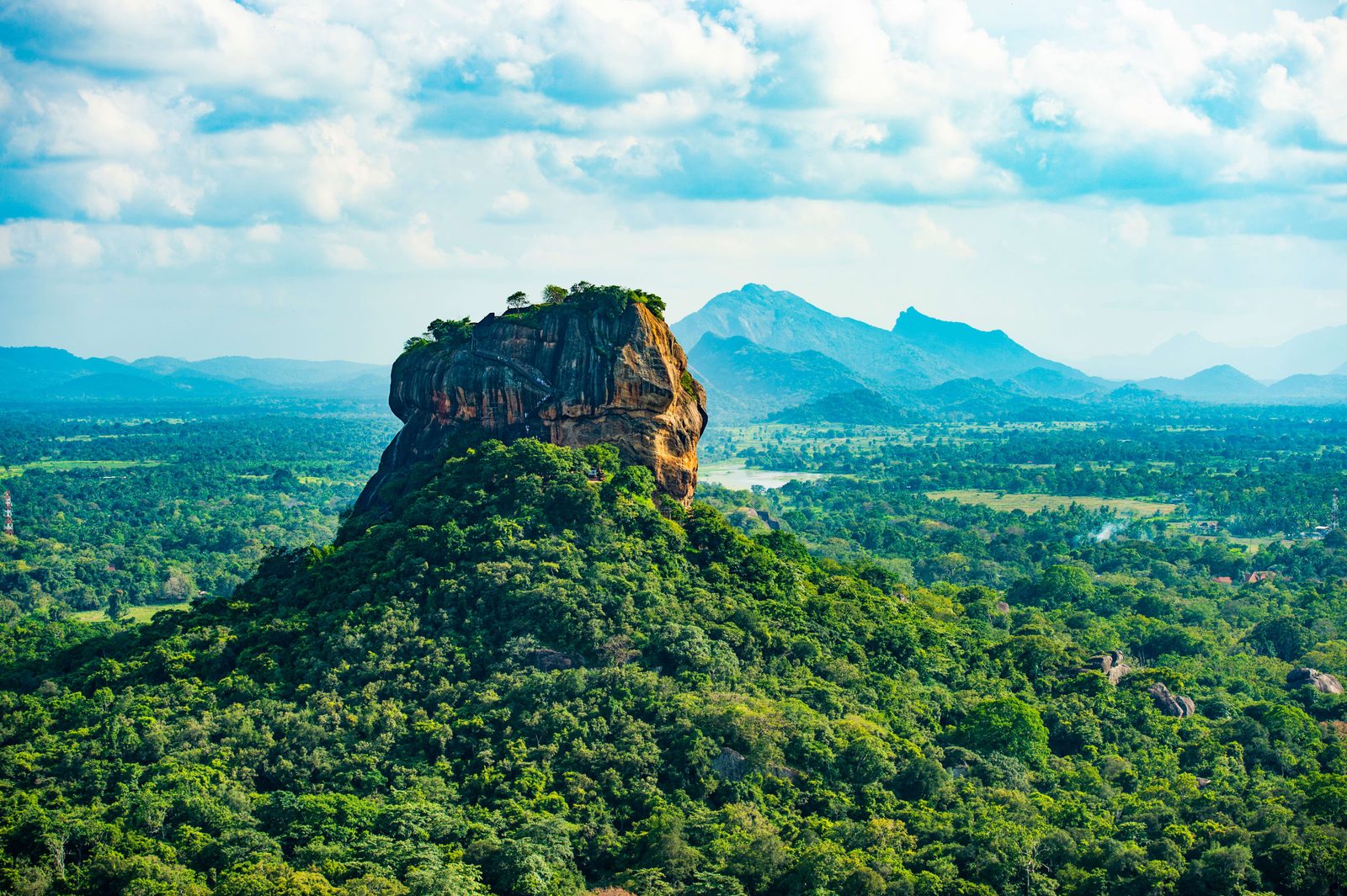 Sri Lanka Tea Country, Scenic Rail & Princess Cruises Southeast Asia Voyage 2027